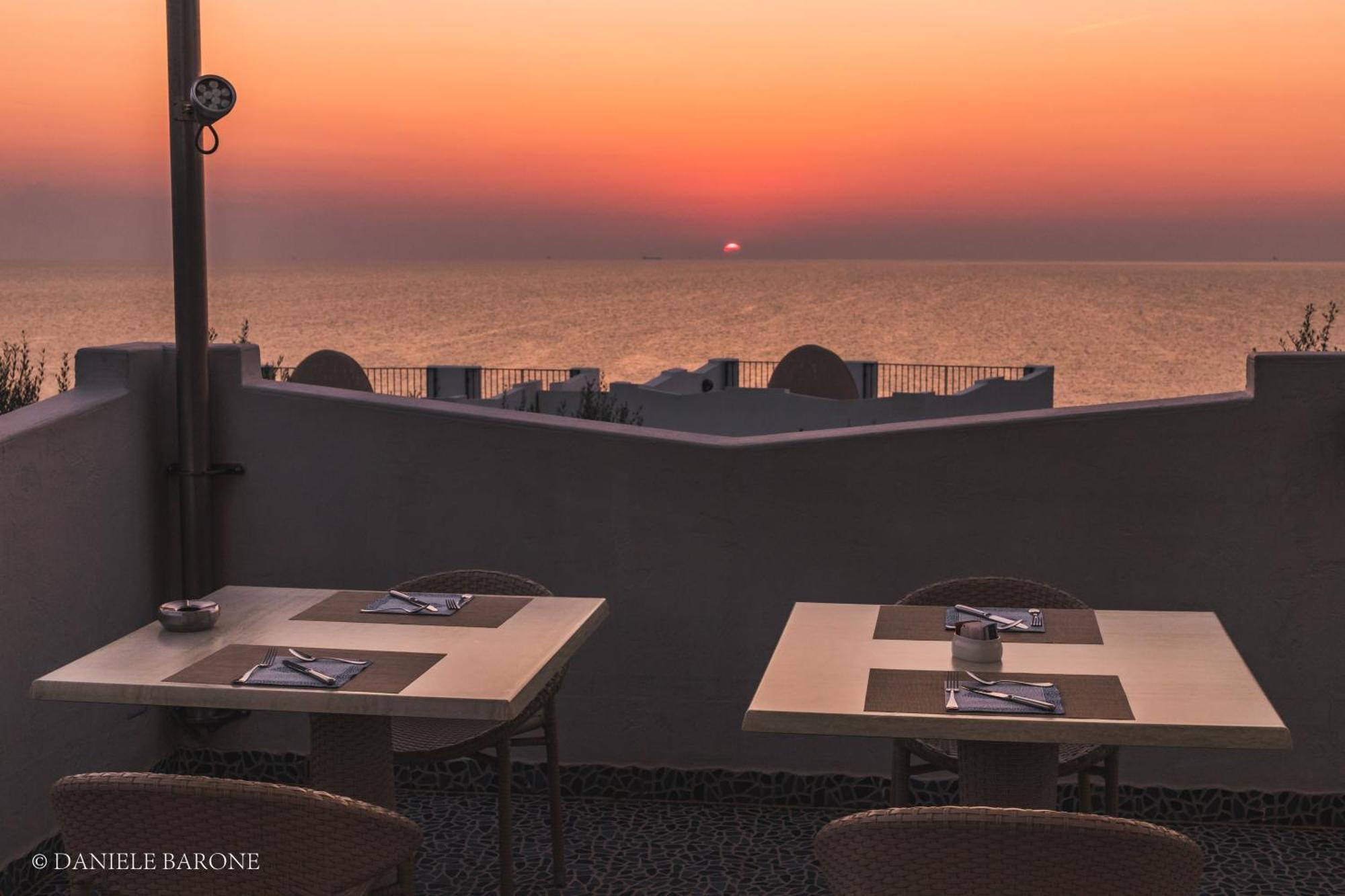 Baia Delphis Resort Vasto Exterior foto
