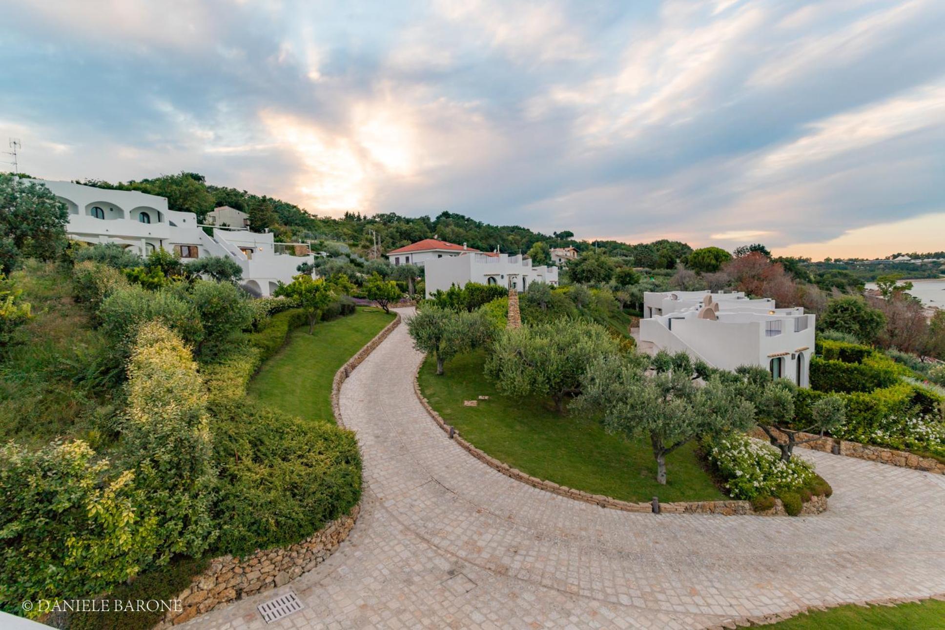 Baia Delphis Resort Vasto Exterior foto